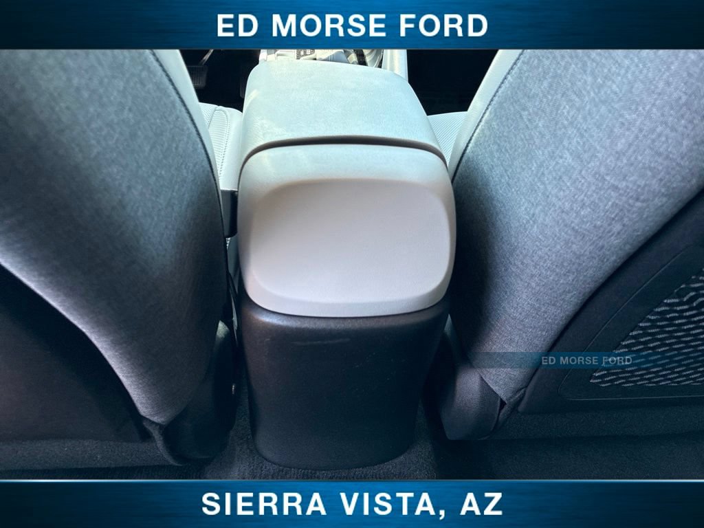 Used 2023 Hyundai Elantra Limited FWD image 17