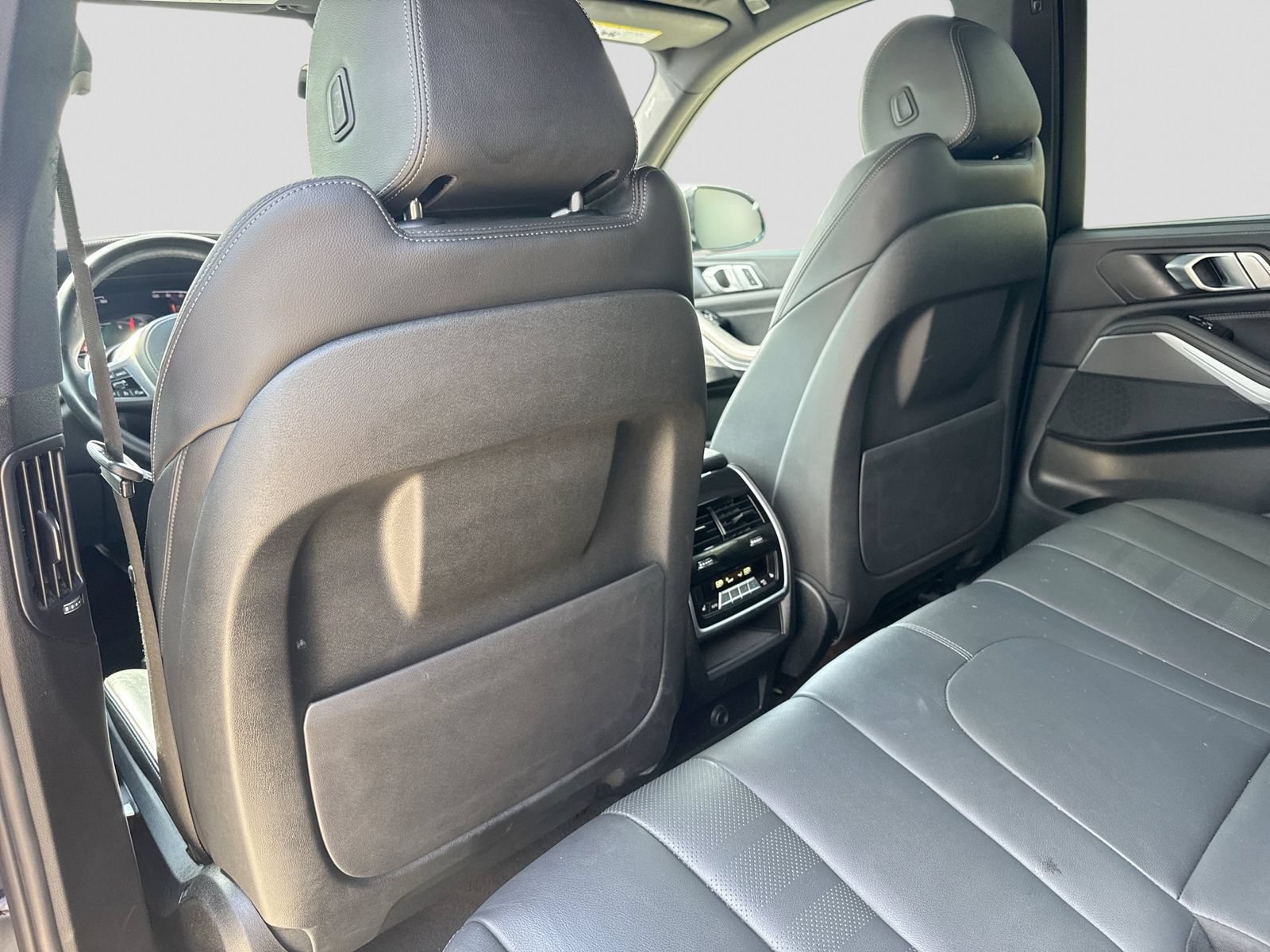 Used 2021 BMW X5 xDrive40i AWD/4WD image 23