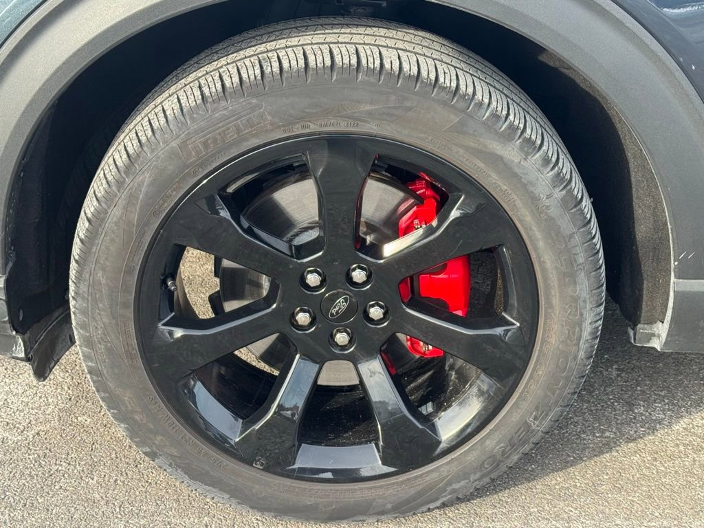 Certified 2022 Ford Explorer ST w/ Equipment Group 401A image 13