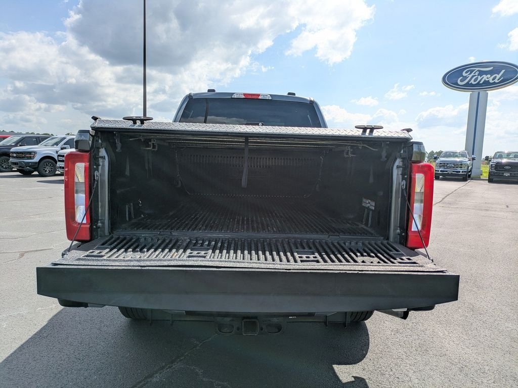 Certified 2025 Ford F250 XLT AWD/4WD image 13