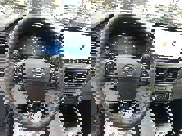 Certified 2023 Ford Escape Platinum w/ Premium Technology Package image 7
