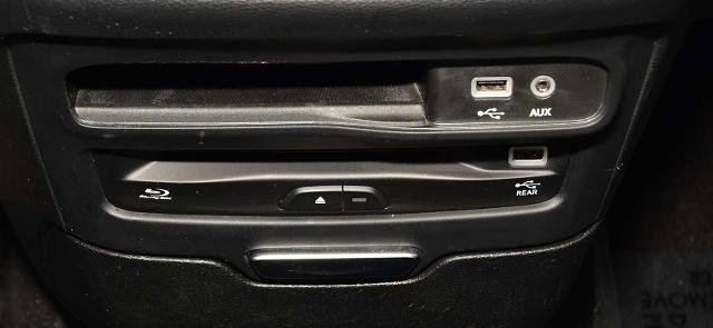 Used 2020 Chrysler Pacifica Touring-L image 23