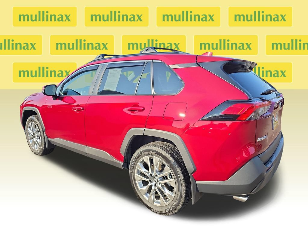 Used 2025 Toyota RAV4 XLE Premium w/ Weather Package AWD/4WD image 6