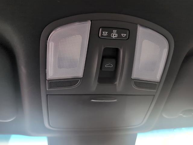 Used 2019 Hyundai Veloster Turbo Ultimate image 23