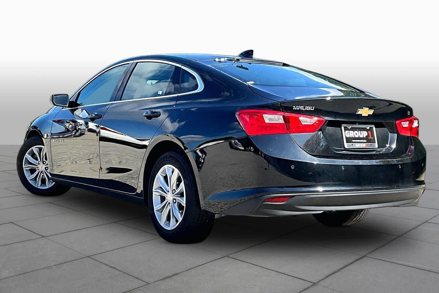 Used 2024 Chevrolet Malibu LT FWD image 12