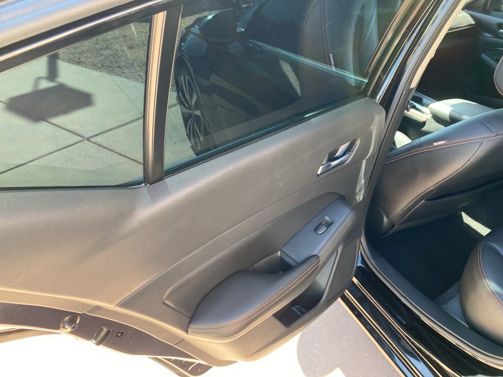 Used 2021 Nissan Altima 2.5 SR w/ SR Premium Package image 16