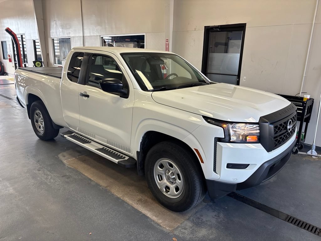 Used 2023 Nissan Frontier S RWD image 1