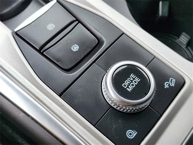 Certified 2022 Ford Explorer XLT w/ Equipment Group 202A image 27