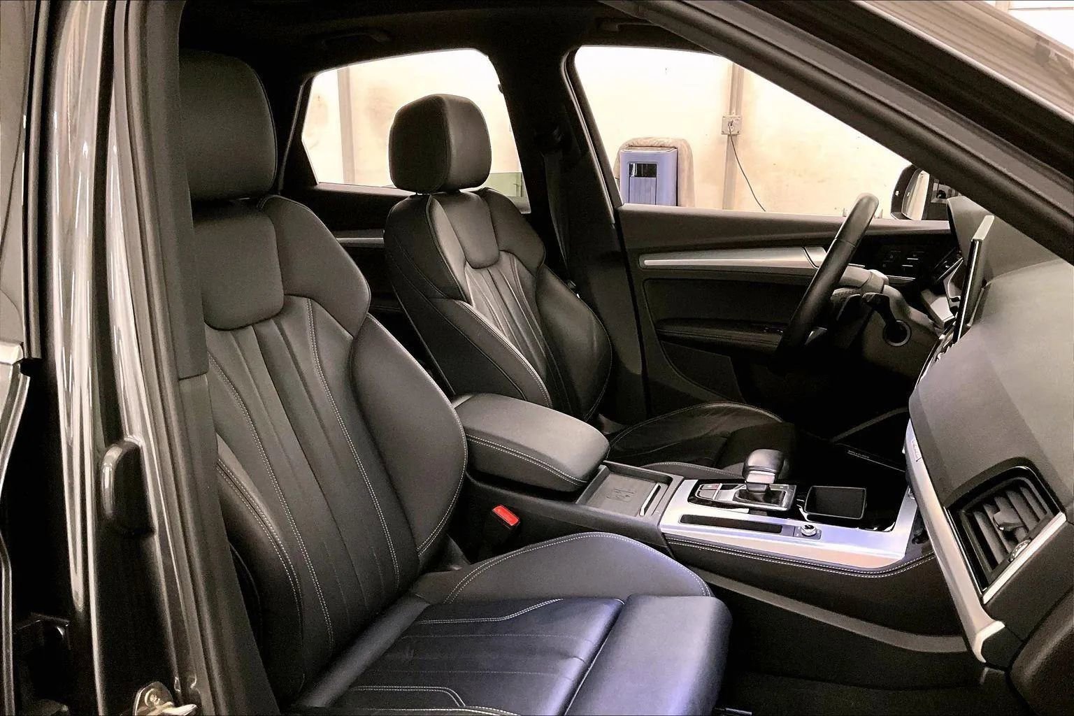 Used 2021 Audi Q5 2.0T Premium Plus w/ Premium Plus Package image 7