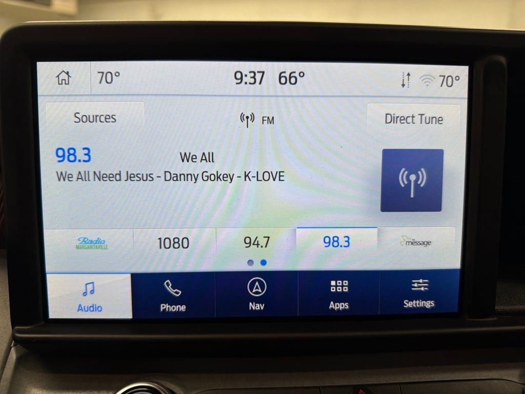 Certified 2024 Ford Maverick Lariat image 25