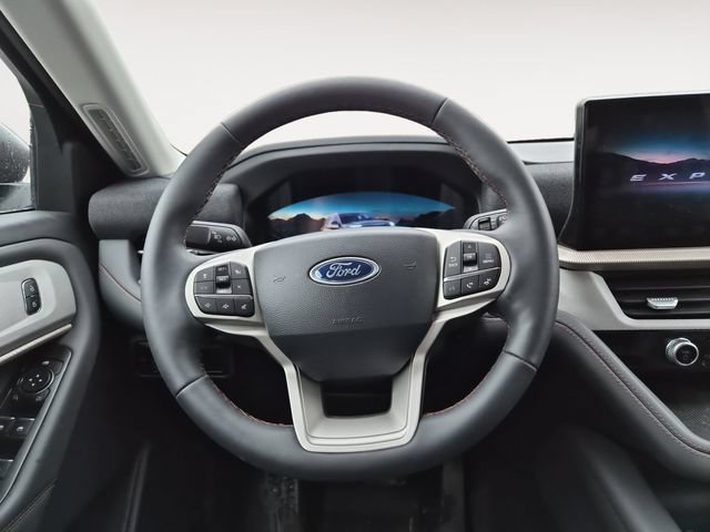Certified 2026 Ford Explorer Active w/ Active Comfort Package AWD/4WD image 9