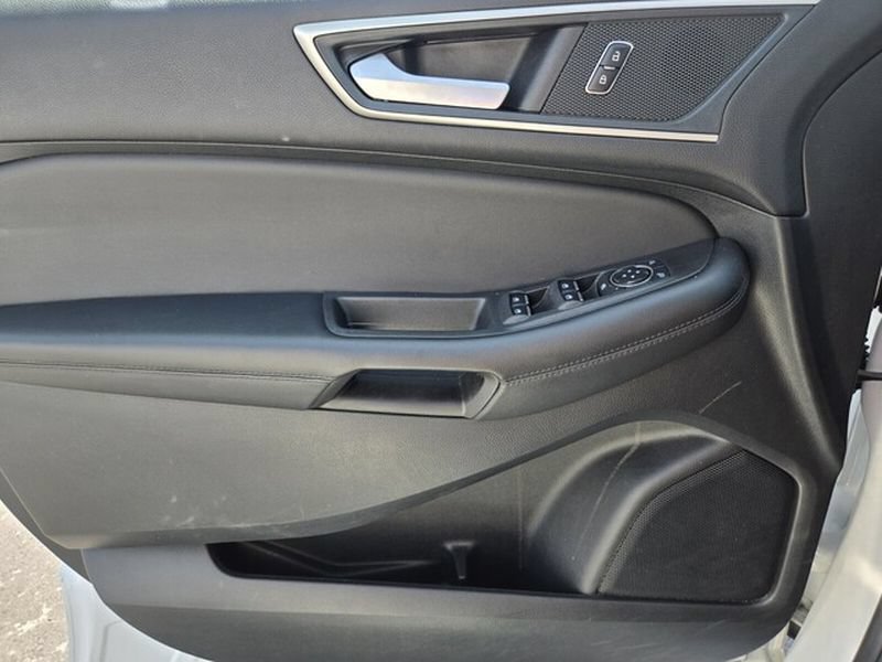 Certified 2024 Ford Edge SEL AWD/4WD image 33