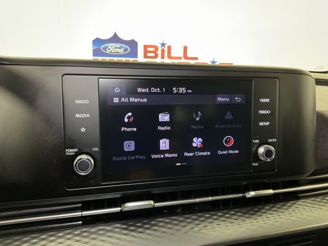 Used 2022 Kia Carnival LX image 23