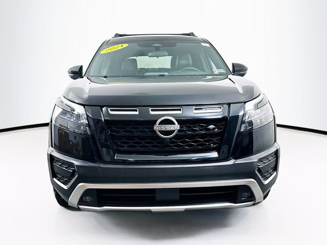 Used 2024 Nissan Pathfinder Rock Creek AWD/4WD image 2