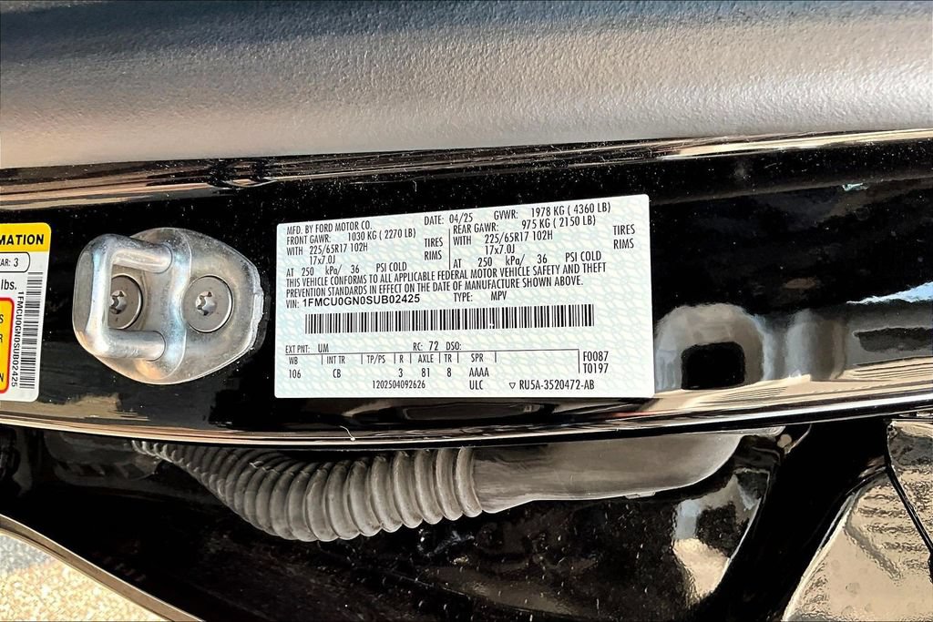 Certified 2025 Ford Escape Active FWD image 21