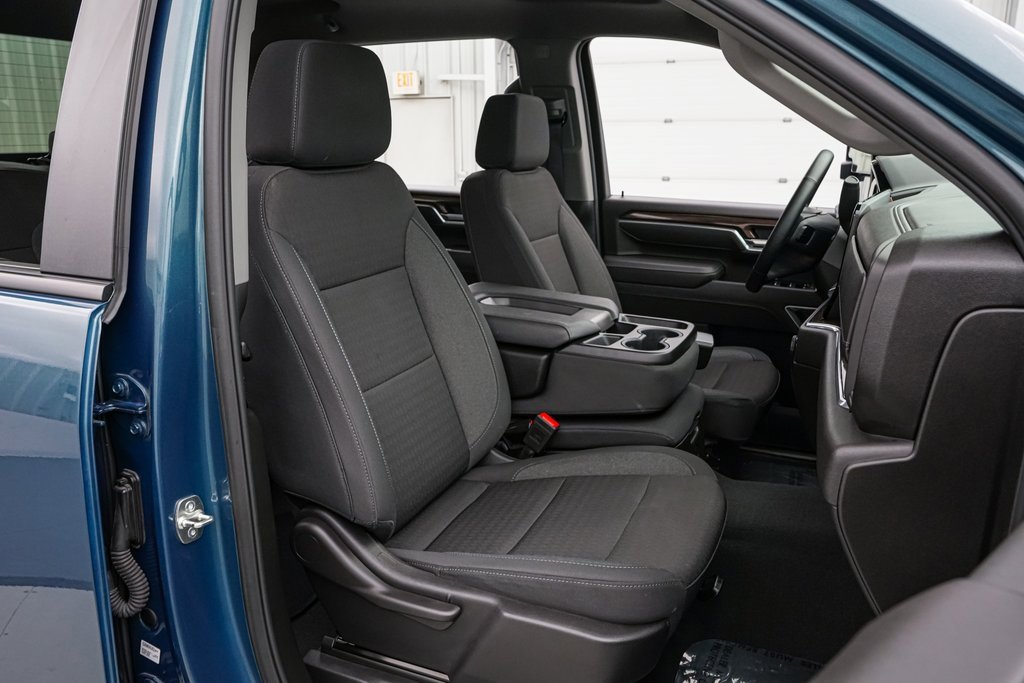 Used 2025 Chevrolet Silverado 2500 LT w/ Texas Edition image 21