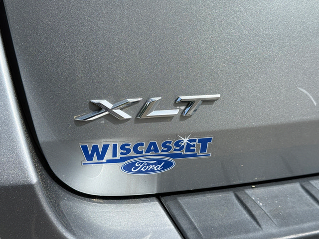 Certified 2022 Ford Explorer XLT w/ Equipment Group 202A AWD/4WD image 17