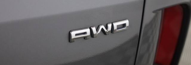 Certified 2025 Ford Escape ST-Line w/ Tech Pack #1 AWD/4WD image 34
