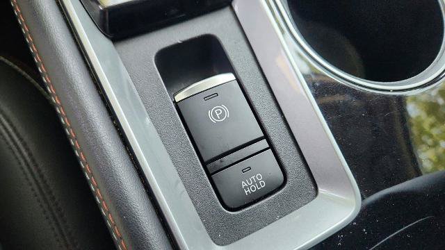 Used 2023 Nissan Altima 2.0 SR FWD image 16