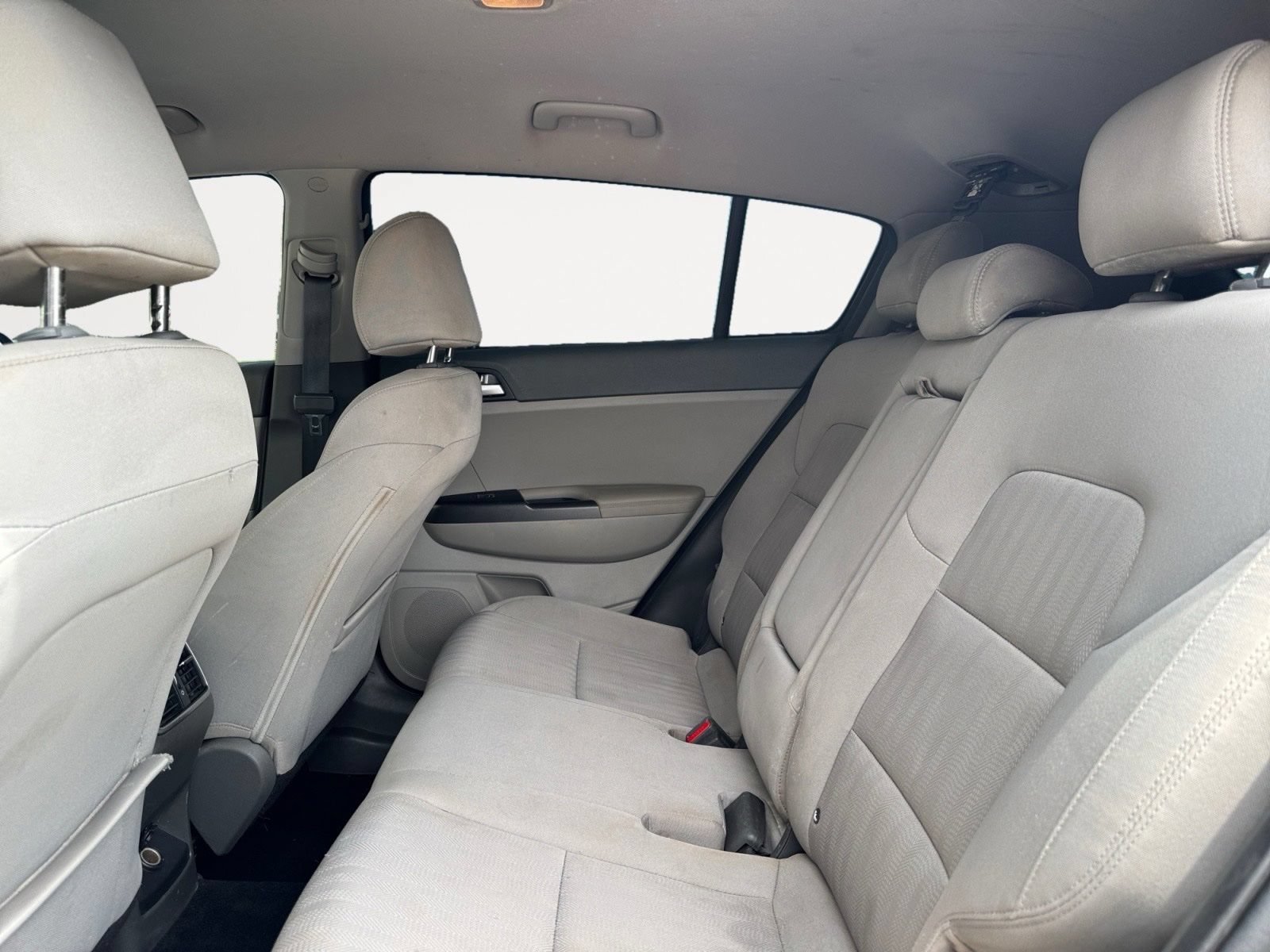 Used 2019 Kia Sportage LX FWD image 13