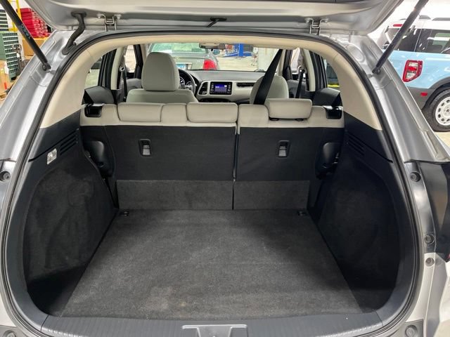 Used 2022 Honda HR-V LX image 18