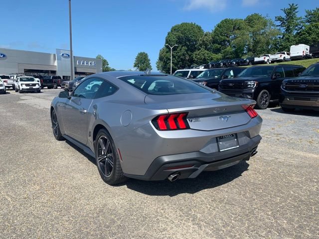 Certified 2024 Ford Mustang Coupe RWD image 6