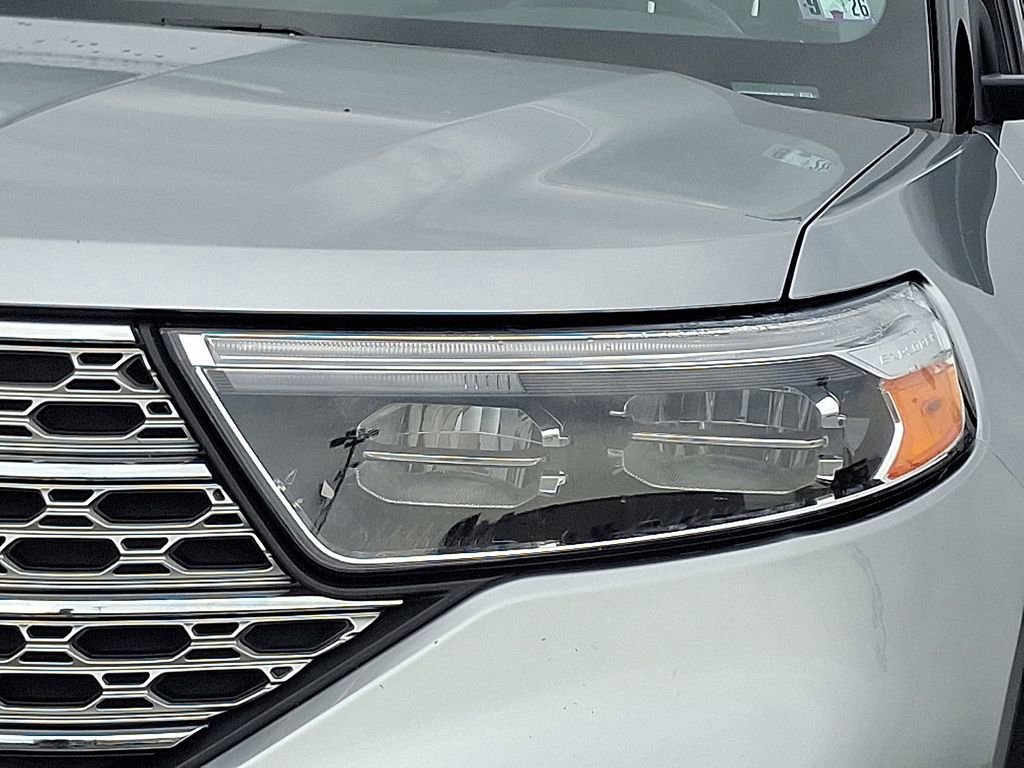 Certified 2024 Ford Explorer Limited image 9