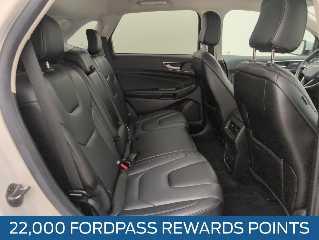Certified 2021 Ford Edge Titanium FWD image 16