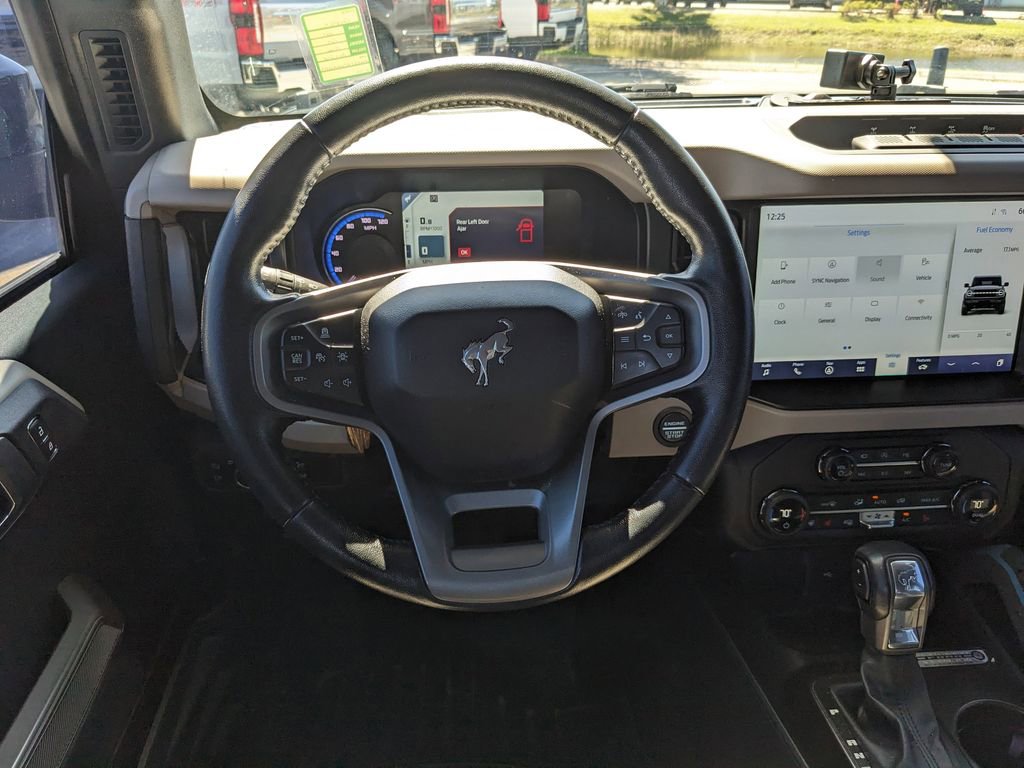 Certified 2021 Ford Bronco Wildtrak image 14