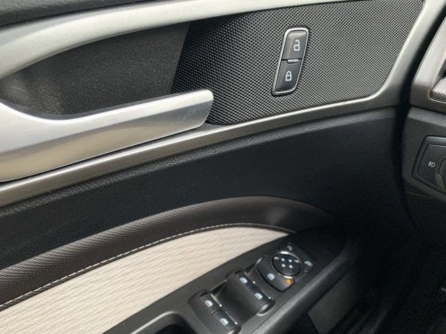 Certified 2019 Ford Fusion SE w/ Equipment Group 151A image 39