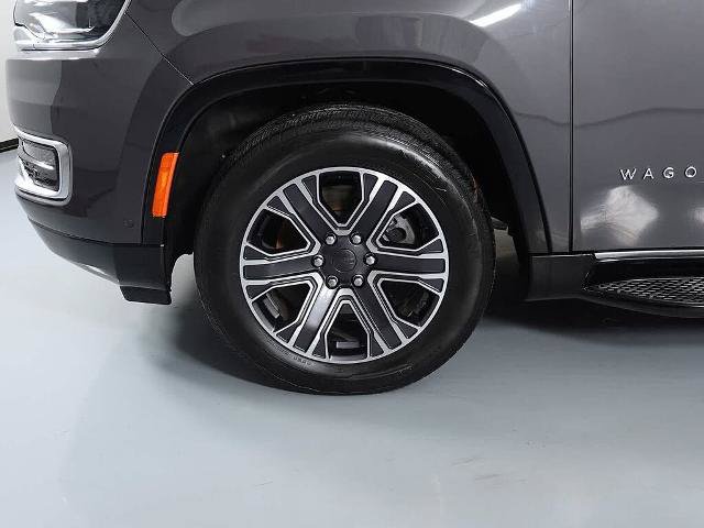 Used 2024 Jeep Wagoneer Series II w/ Flexible Seating Group AWD/4WD image 9