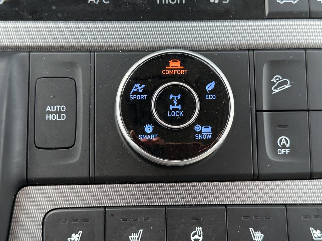 Used 2024 Hyundai Palisade Calligraphy image 30