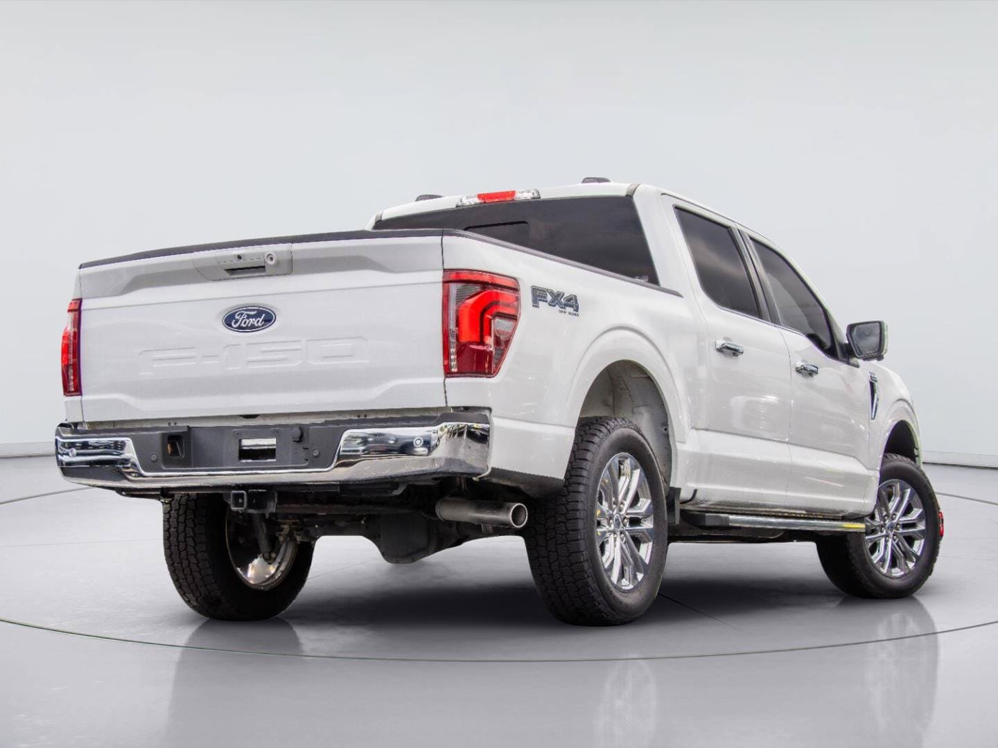 Certified 2025 Ford F150 Lariat w/ Equipment Group 501A Mid AWD/4WD image 4