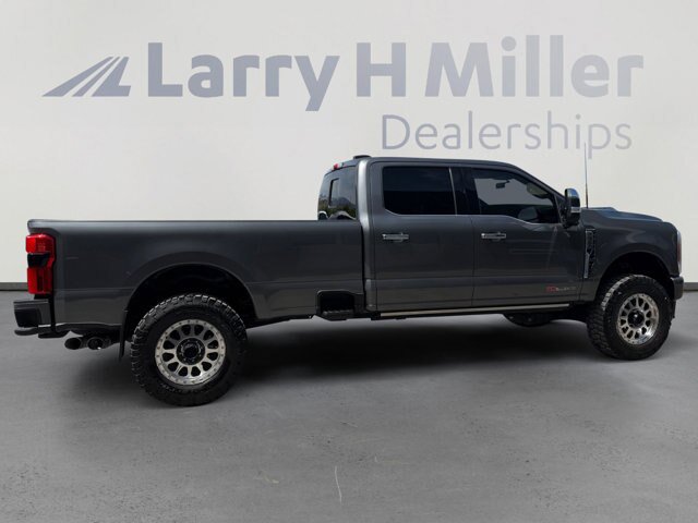 Certified 2023 Ford F350 Platinum AWD/4WD image 6