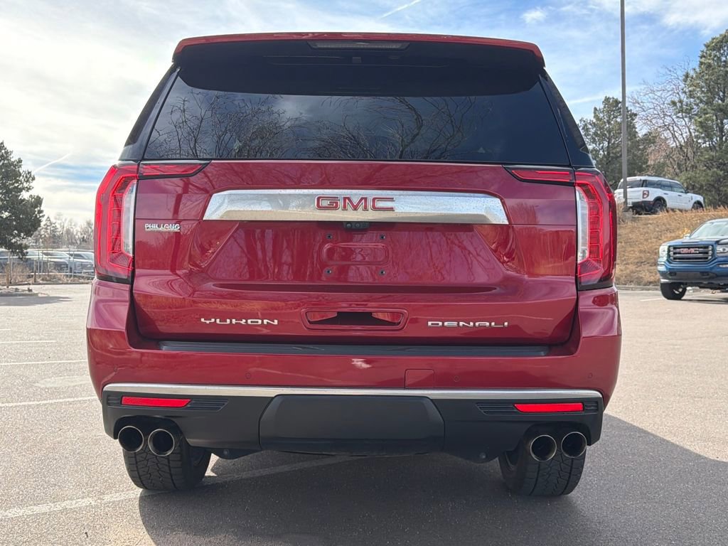 Used 2021 GMC Yukon Denali w/ Advanced Technology Package image 4