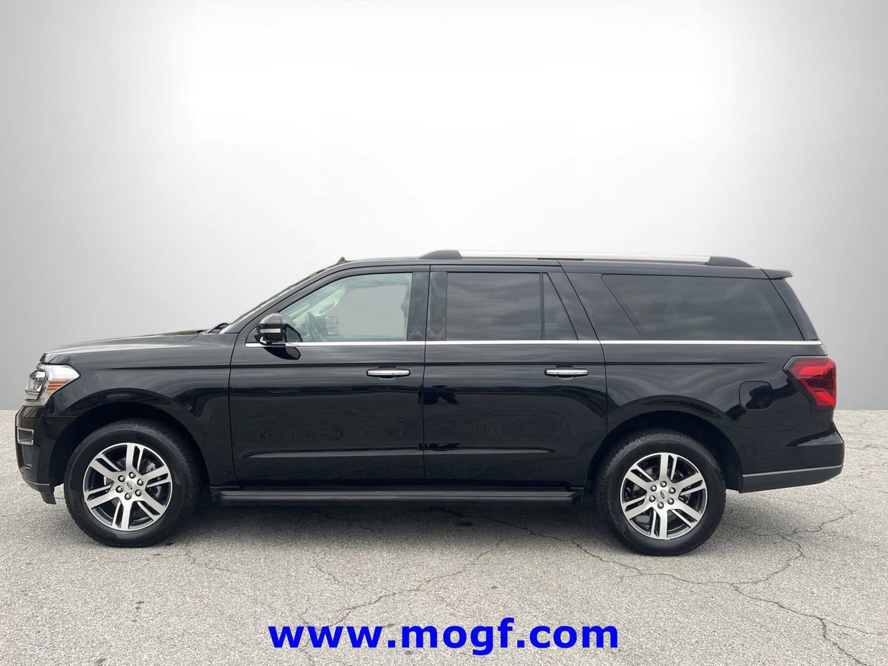 Certified 2024 Ford Expedition Max Limited image 6