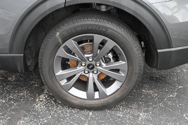 Certified 2023 Ford Explorer XLT w/ Equipment Group 202A AWD/4WD image 17