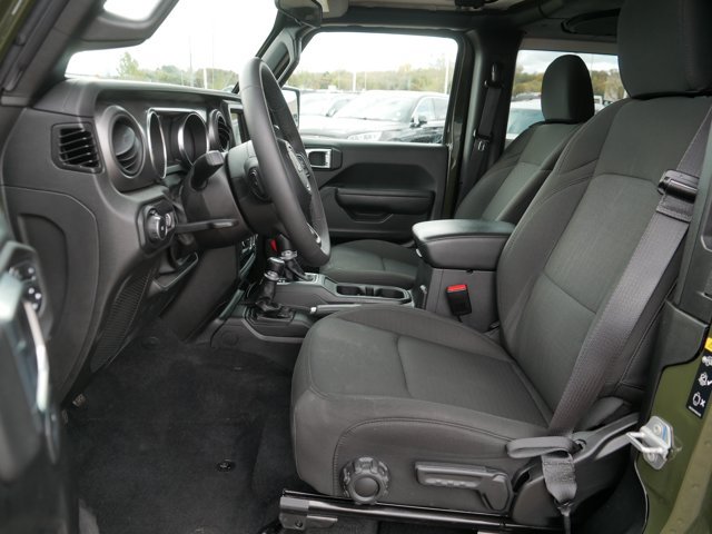 Used 2023 Jeep Wrangler Sport AWD/4WD image 12