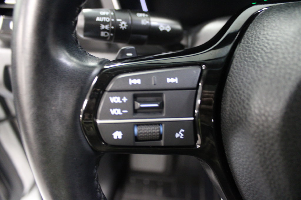 Used 2024 Honda Pilot Touring image 20