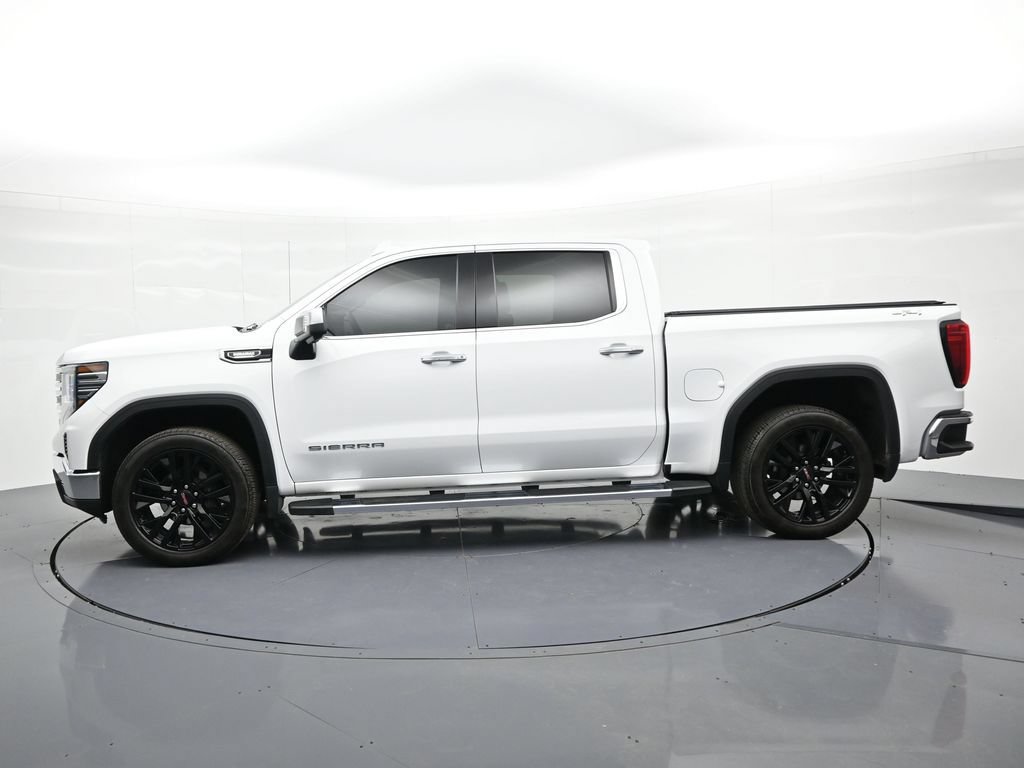 Used 2025 GMC Sierra 1500 SLT w/ SLT Premium Package AWD/4WD image 9