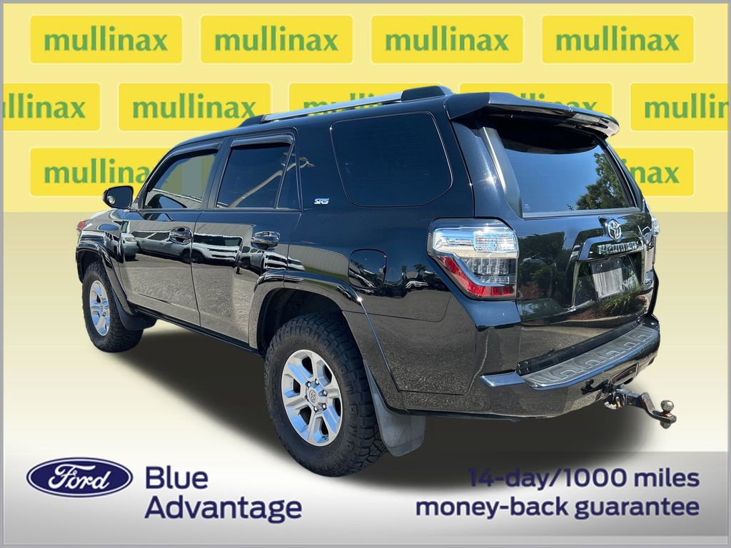Used 2021 Toyota 4Runner SR5 Premium w/ Moonroof Package AWD/4WD image 3