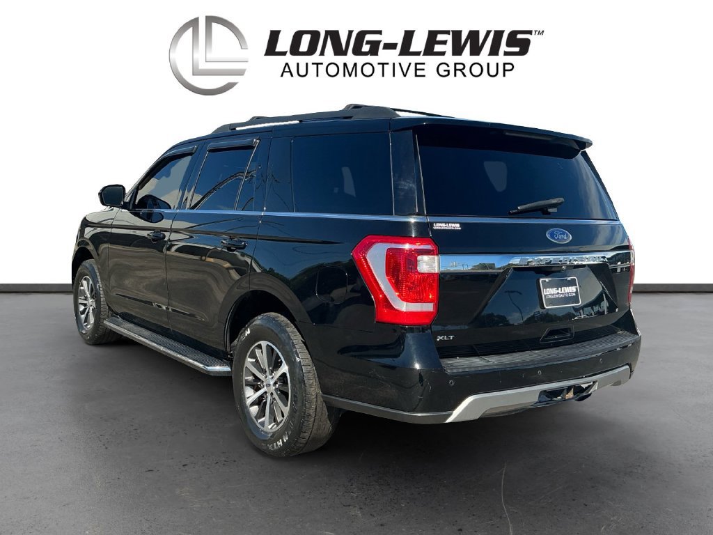 Certified 2018 Ford Expedition XLT w/ Equipment Group 202A RWD image 4