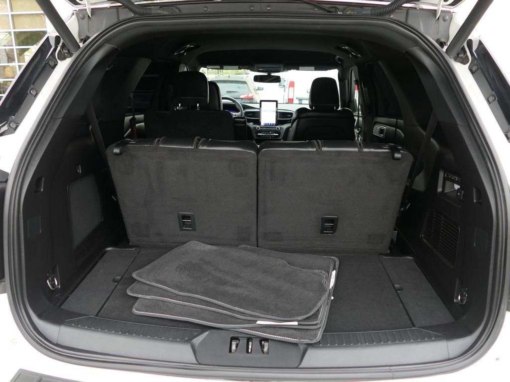 Certified 2020 Ford Explorer ST w/ Premium Technology Package AWD/4WD image 25