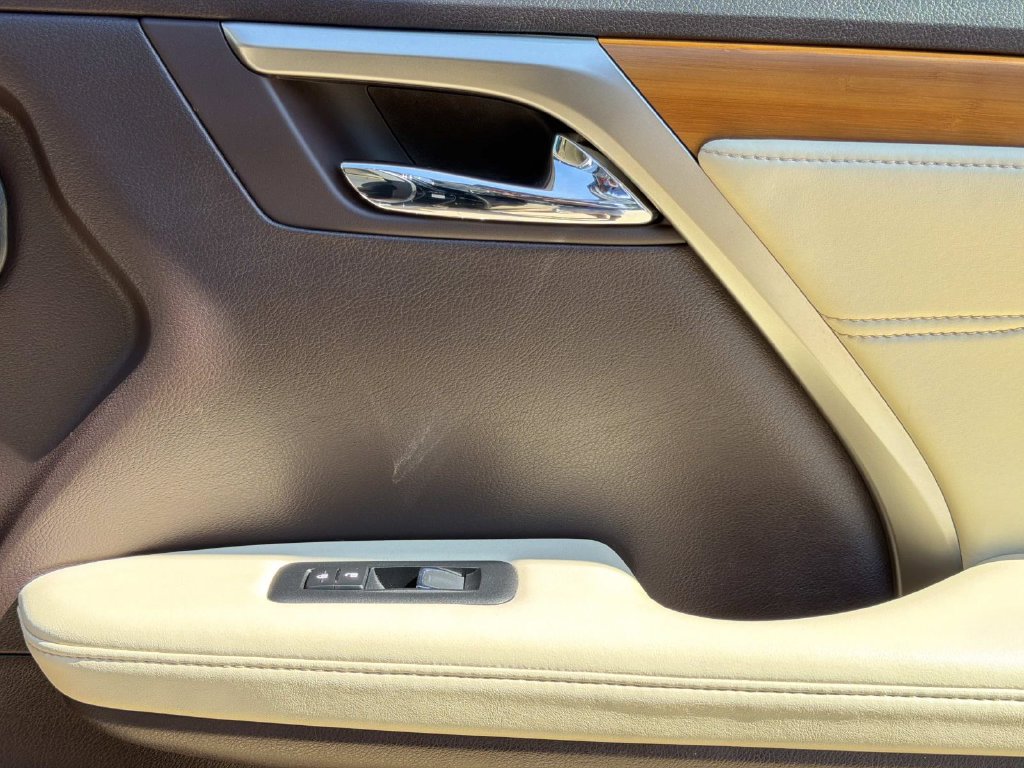 Used 2019 Lexus RX 350 FWD w/ Navigation Package image 18