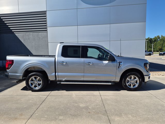 Certified 2025 Ford F150 XLT w/ Equipment Group 301A Standard RWD image 3