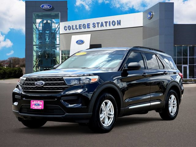 Certified 2023 Ford Explorer XLT RWD image 2