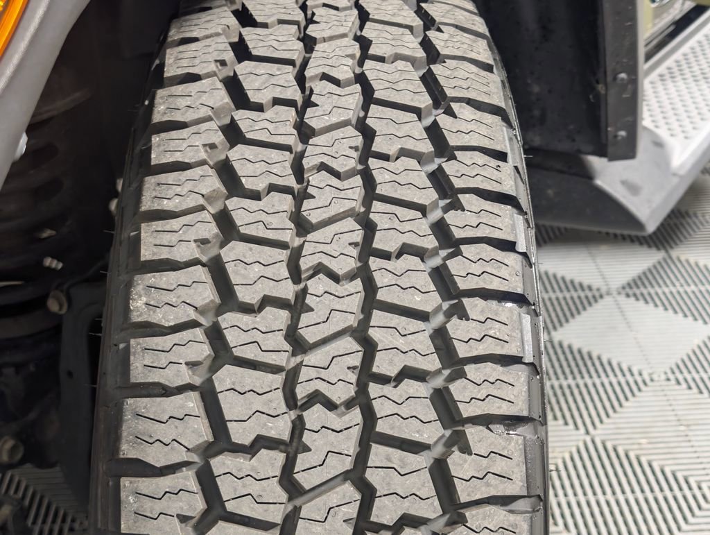 Used 2021 Jeep Wrangler Unlimited Sahara image 25