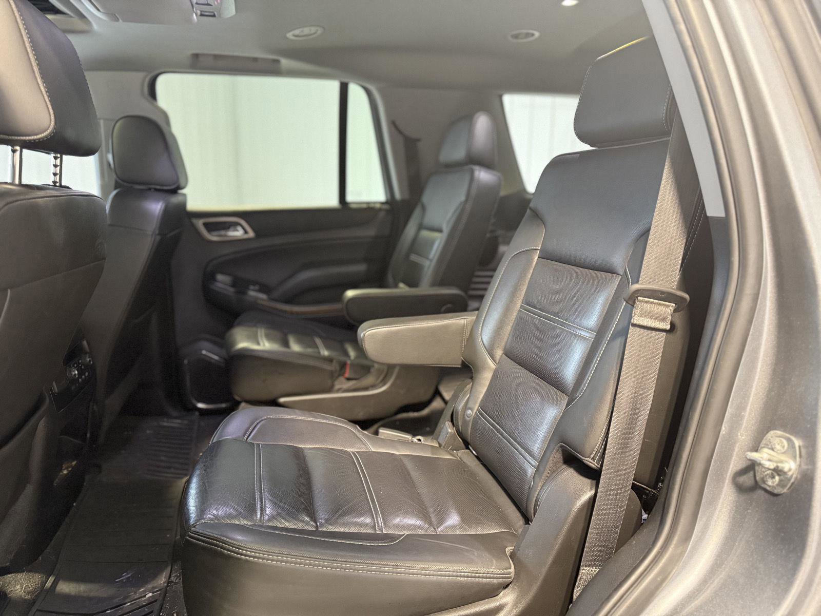 Used 2019 GMC Yukon Denali w/ Open Road Package image 17