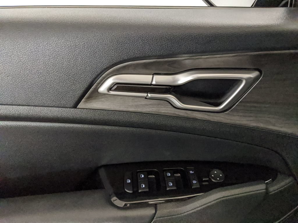 Used 2023 Kia Sportage X-Line AWD/4WD image 9