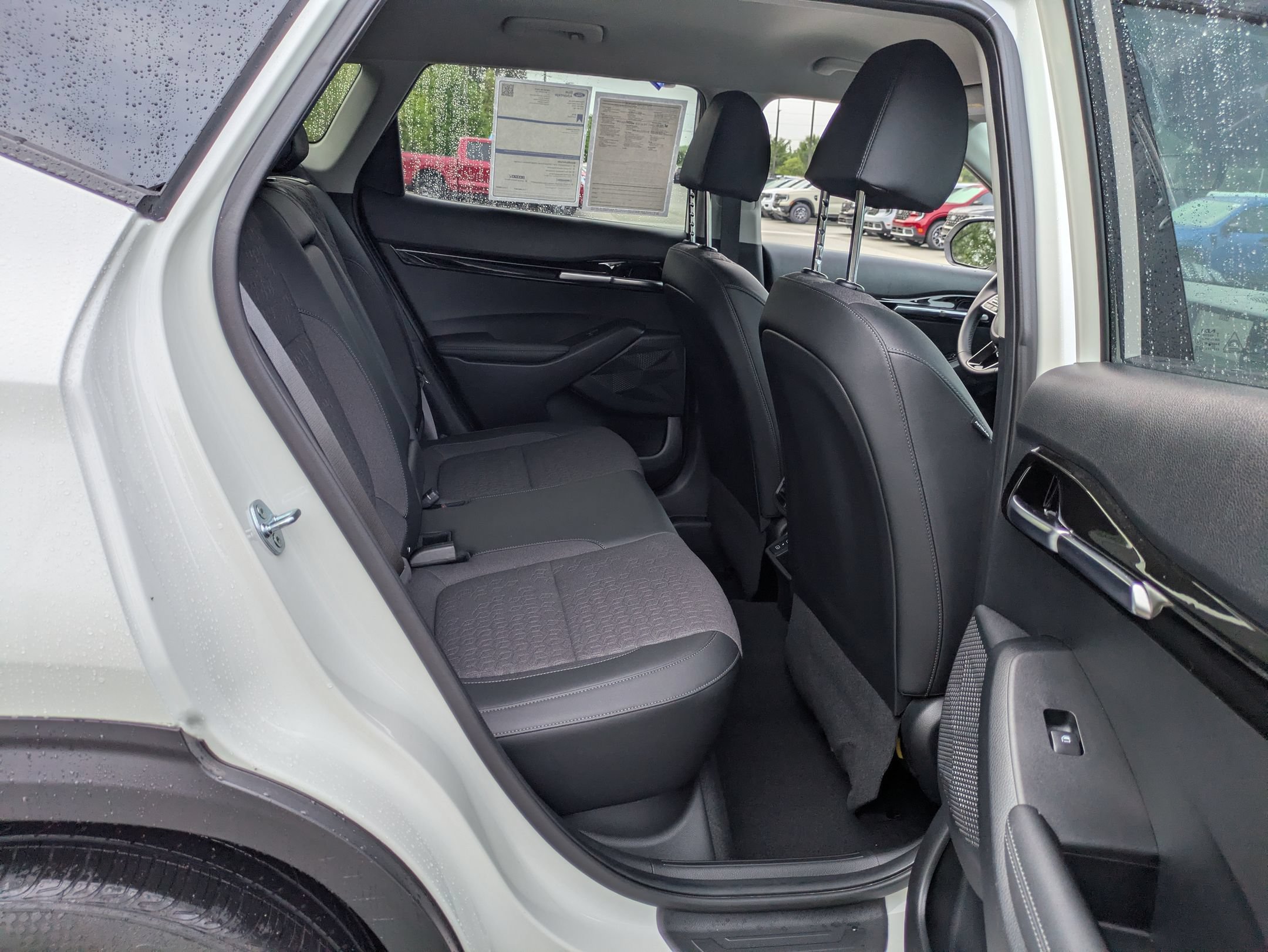 Used 2026 Kia Seltos S FWD image 36